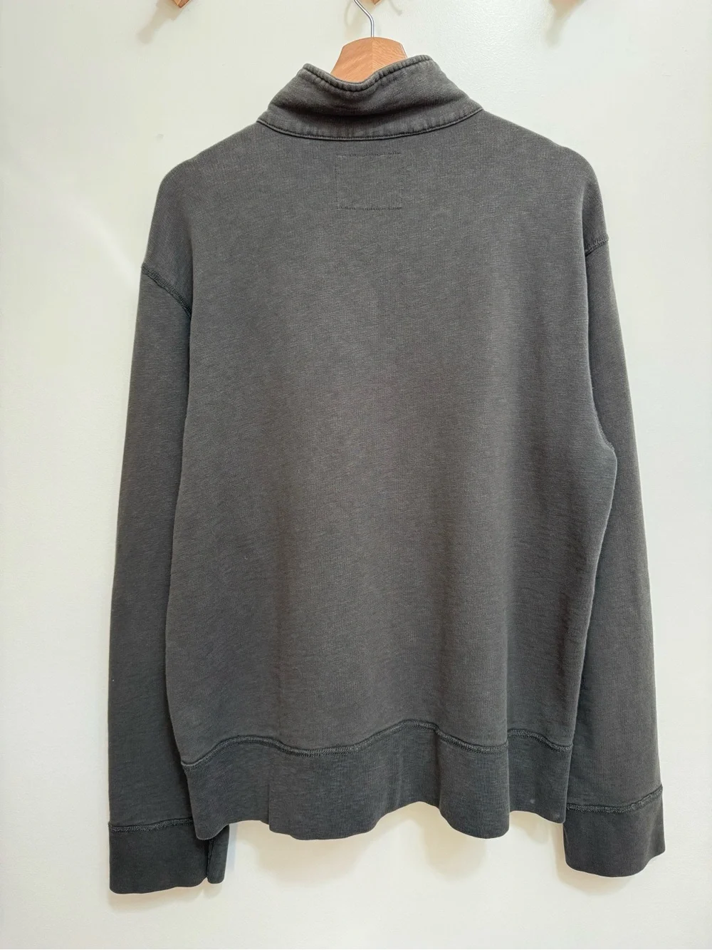 J. Crew Amagansett Embroidered Crab Quarter Zip Pullover Sweatshirt Men’s Large